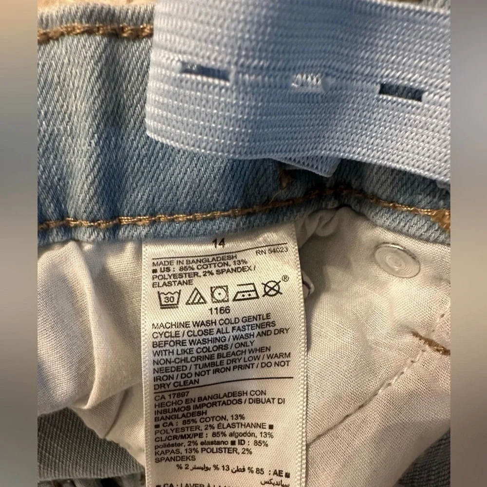 Old Navy Karate Slim Fit Light Wash Jeans - Boys Size 14